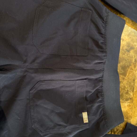 Figs - Picture 3 of 3